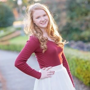 Meet your Posher, Lauren